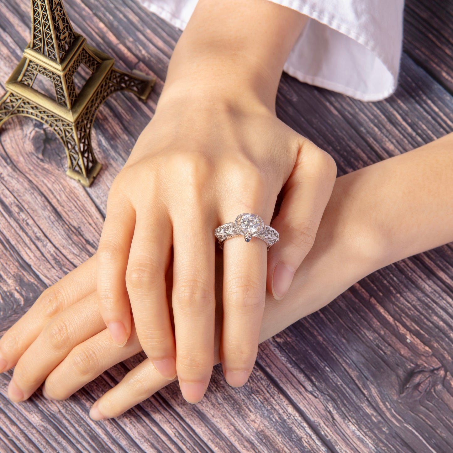 Eléonore Solitaire