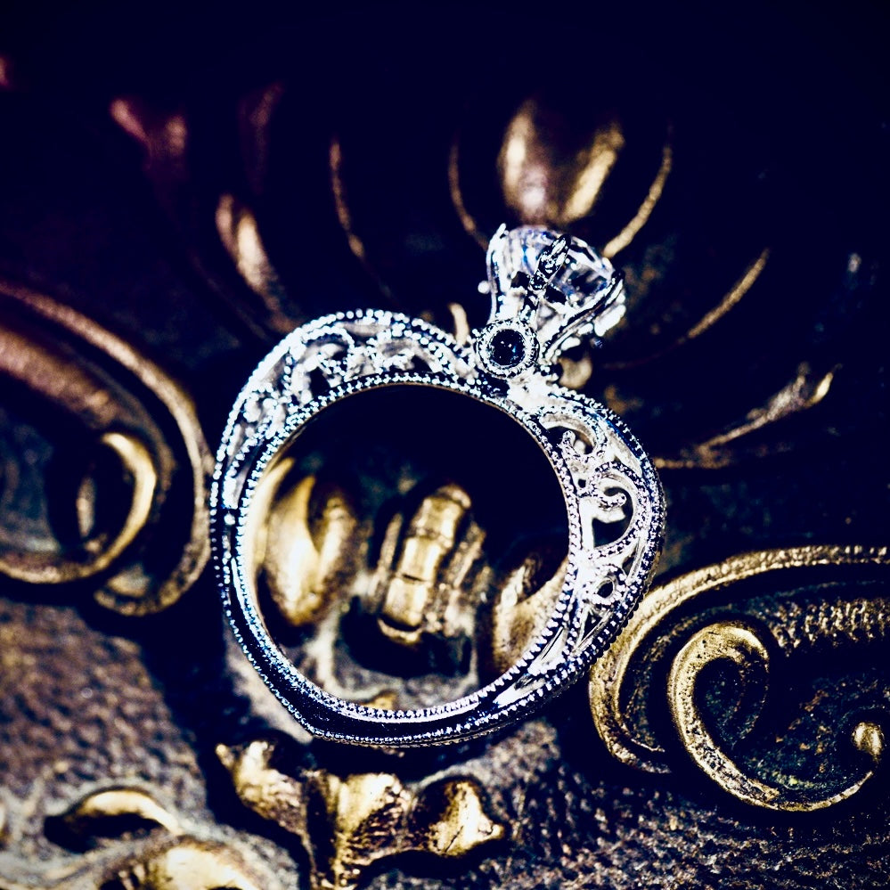 Eugénie III Solitaire
