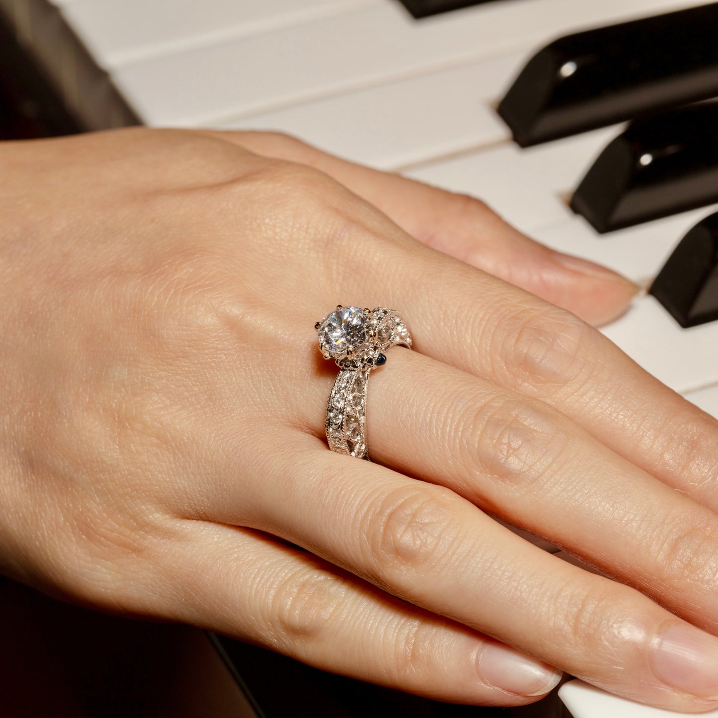 Eugénie II Solitaire