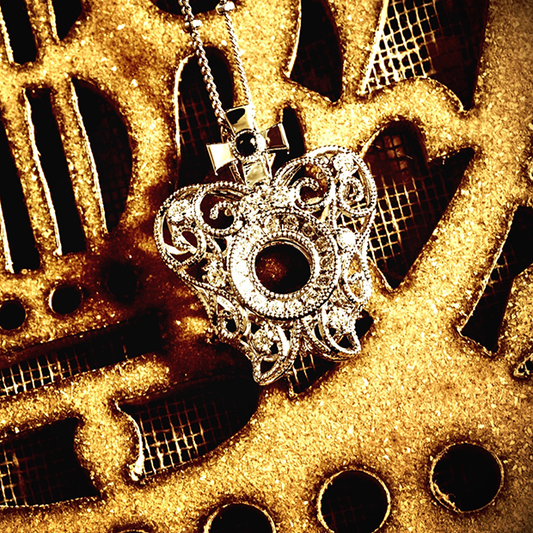 Francesca Caccini Pendant