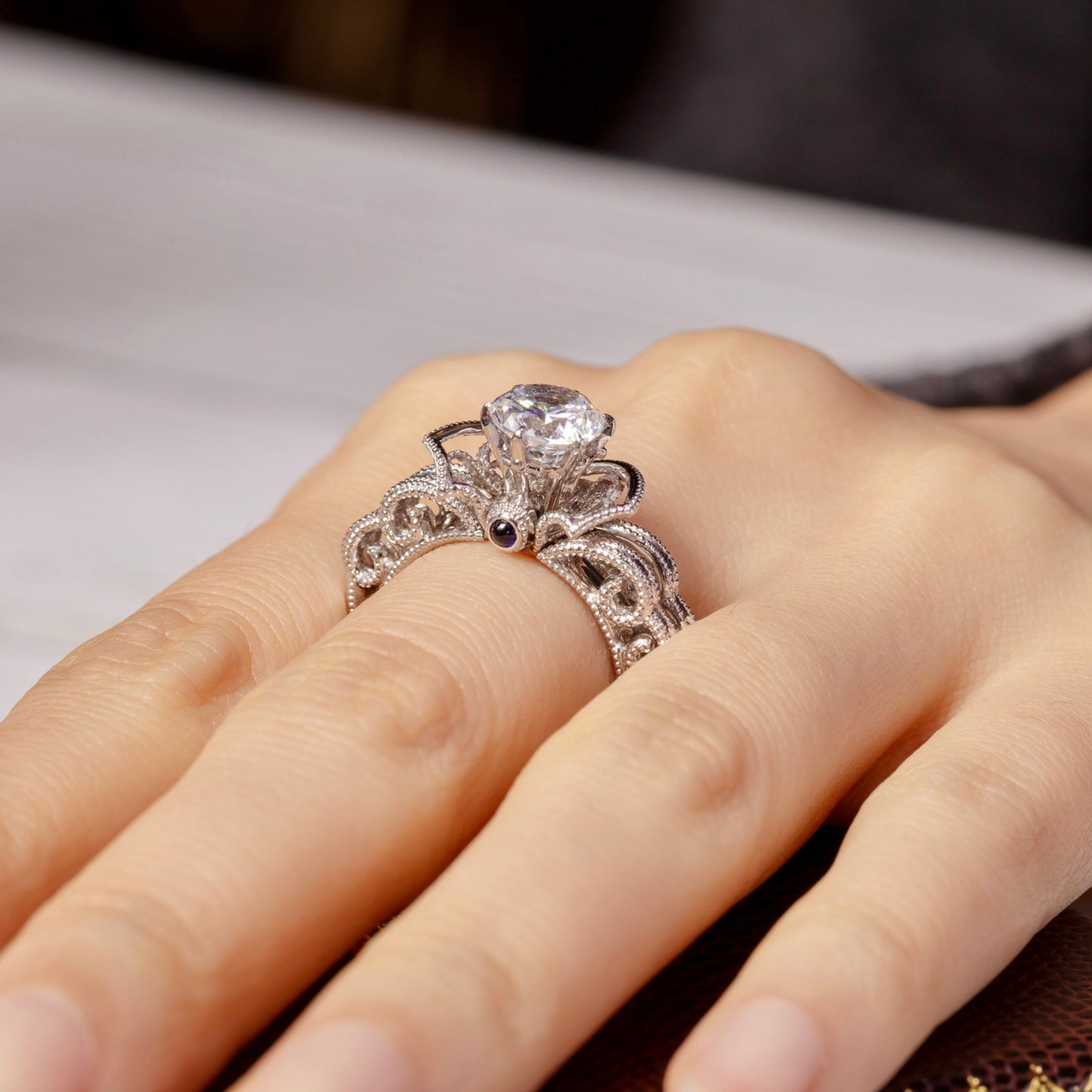 Luisa Solitaire